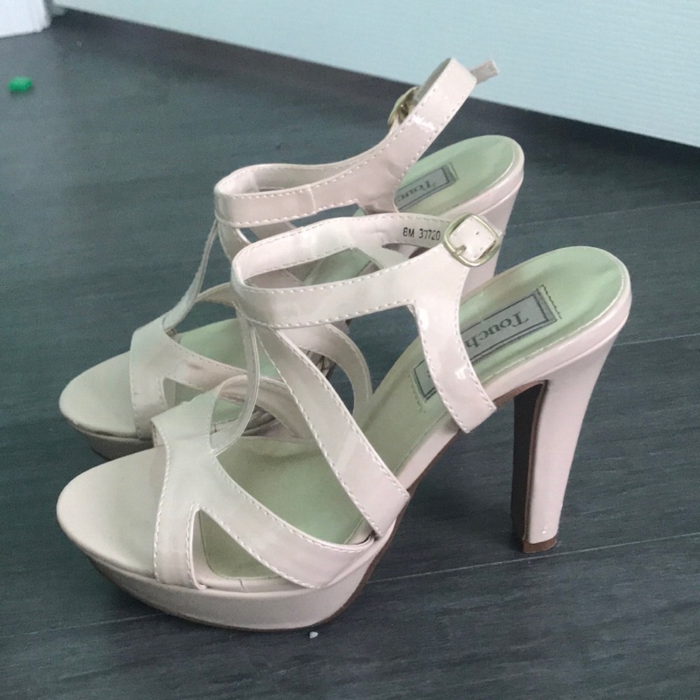 heels - Picture 2 of 2